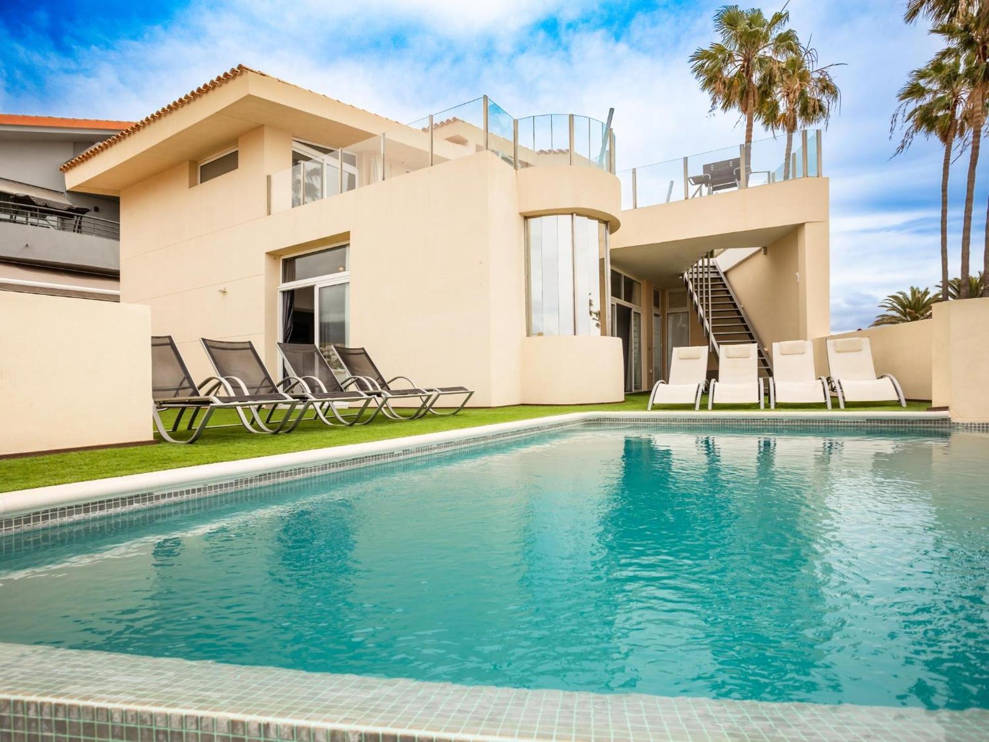 Olbia Charming Dreamview With Jacuzzi Holiday home *